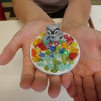 Atelier mosaïque sur le thème du recyclage, école du Careï (Menton).