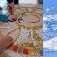 Mosaïque murale, école maternelle Pré des Crèches (Paray-le-Monial).