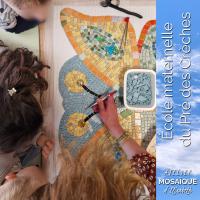 Mosaïque murale, école maternelle Pré des Crèches (Paray-le-Monial).